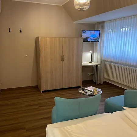 Feldmann * Munster (North Rhine-Westphalia)